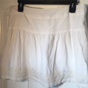 American Eagle white skirt